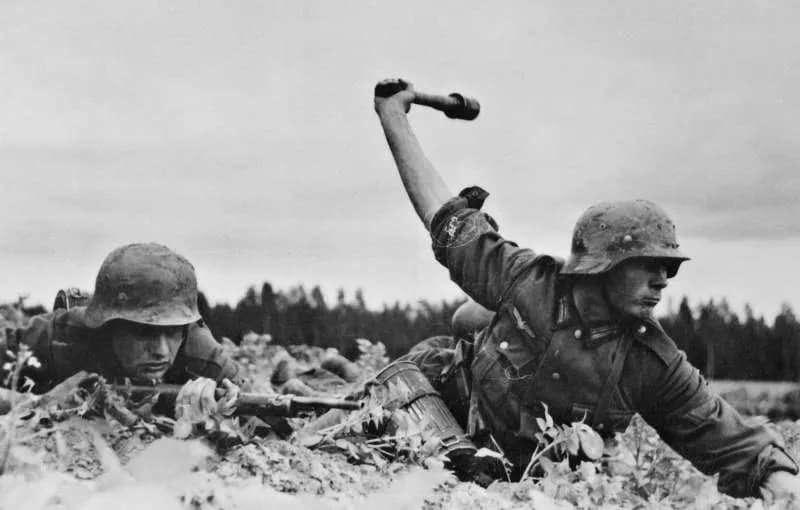 Niemieccy żołnierze II wojny światowej: historia, rola i wpływ na wojnę